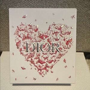 GWP - Dior Pink Butterfly Heart Canvas Art Box